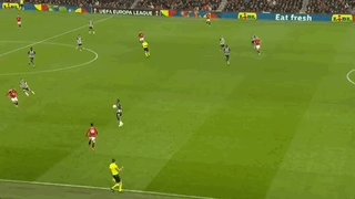 1731020895419065560.gif